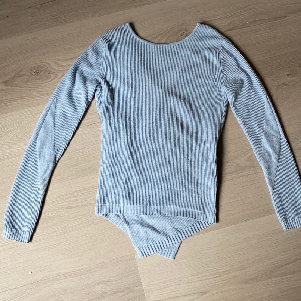 New light blue Lululemon knit sweater